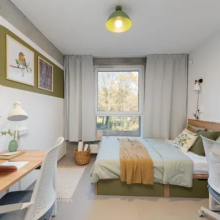 Studentspace מלון דירות 3*